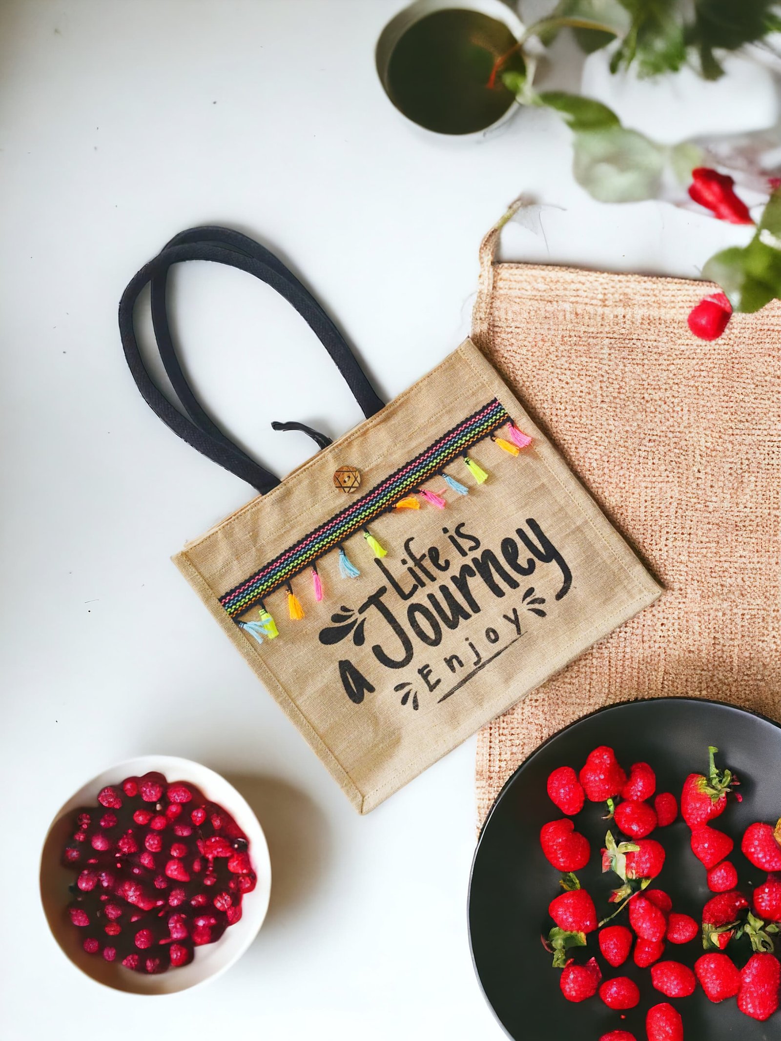 Original Jute Bag With Printed Design thumbnail 4